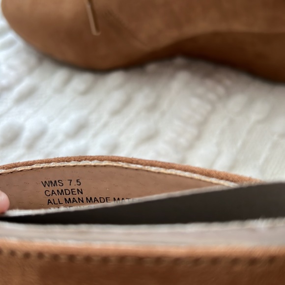 Brand new wedge boots - Picture 3 of 3